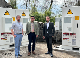 MitarbeiterInnen vor Großspeicherpark